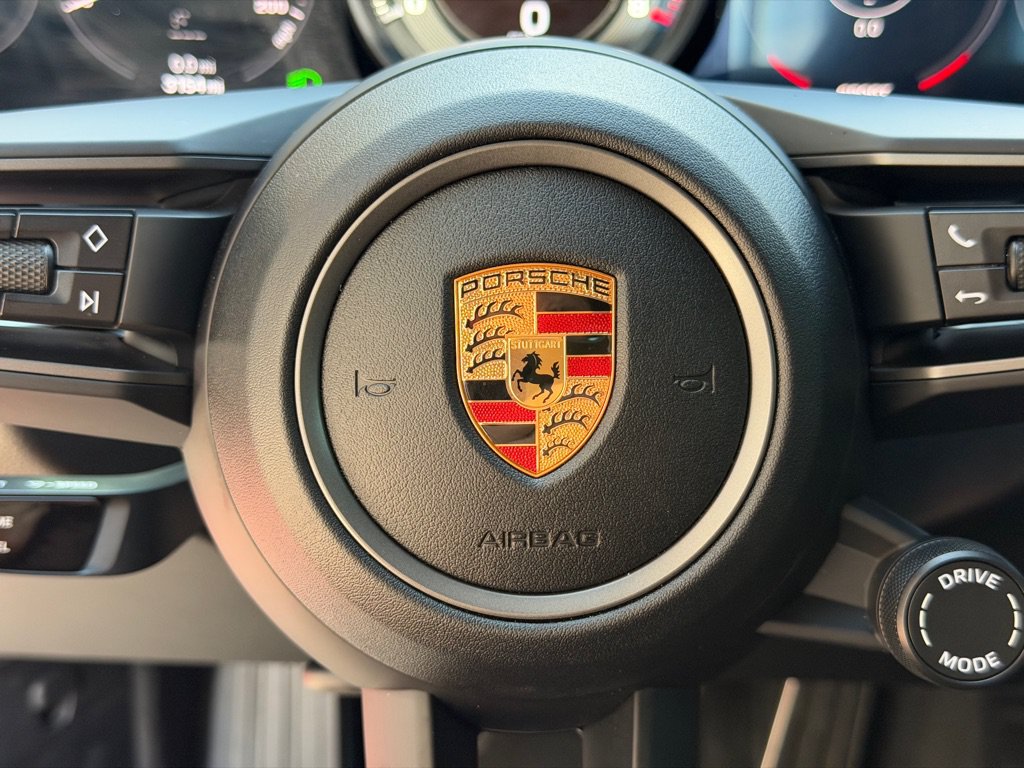 Used 2024 Porsche 911 Carrera S RWD image 37