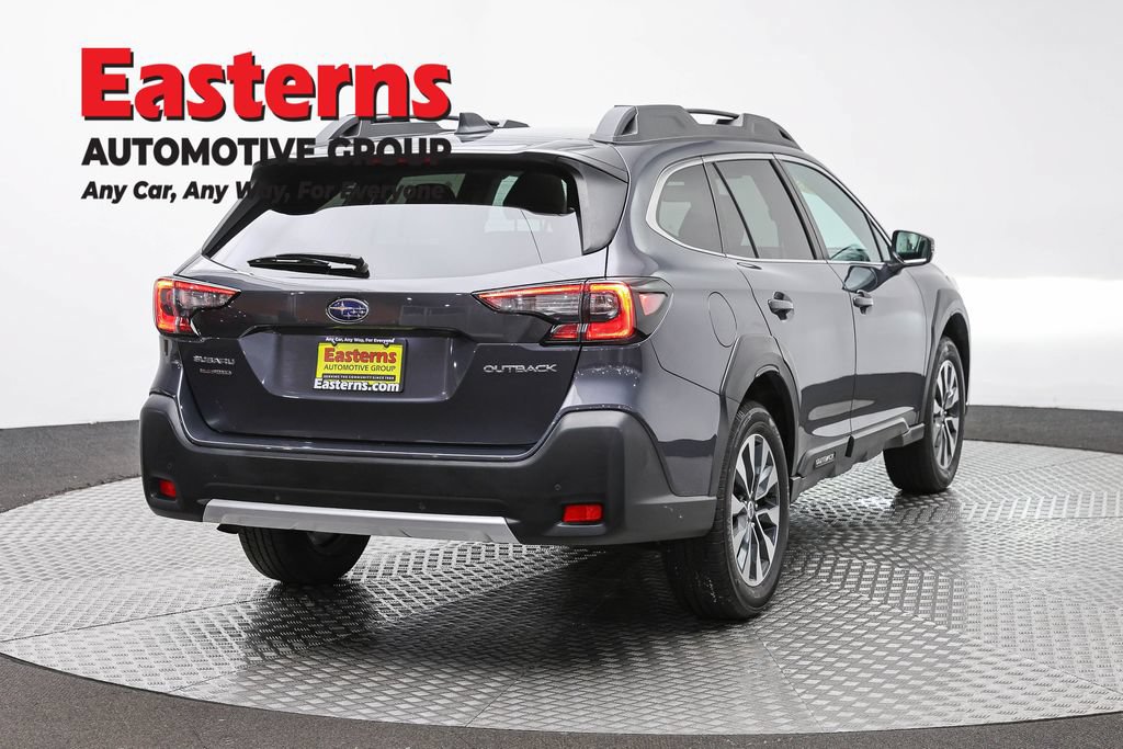Used 2023 Subaru Outback Limited AWD/4WD image 5