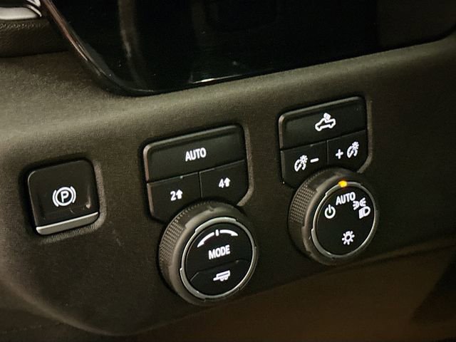 Used 2022 Chevrolet Silverado 1500 LT image 11