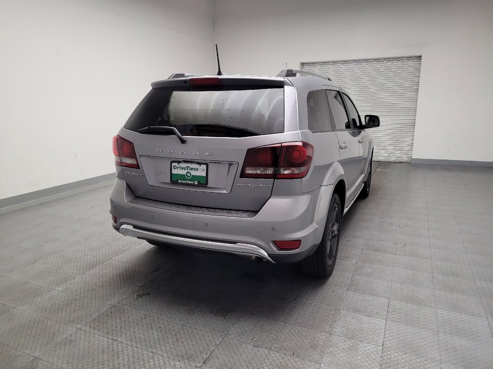 Used 2020 Dodge Journey Crossroad FWD image 7