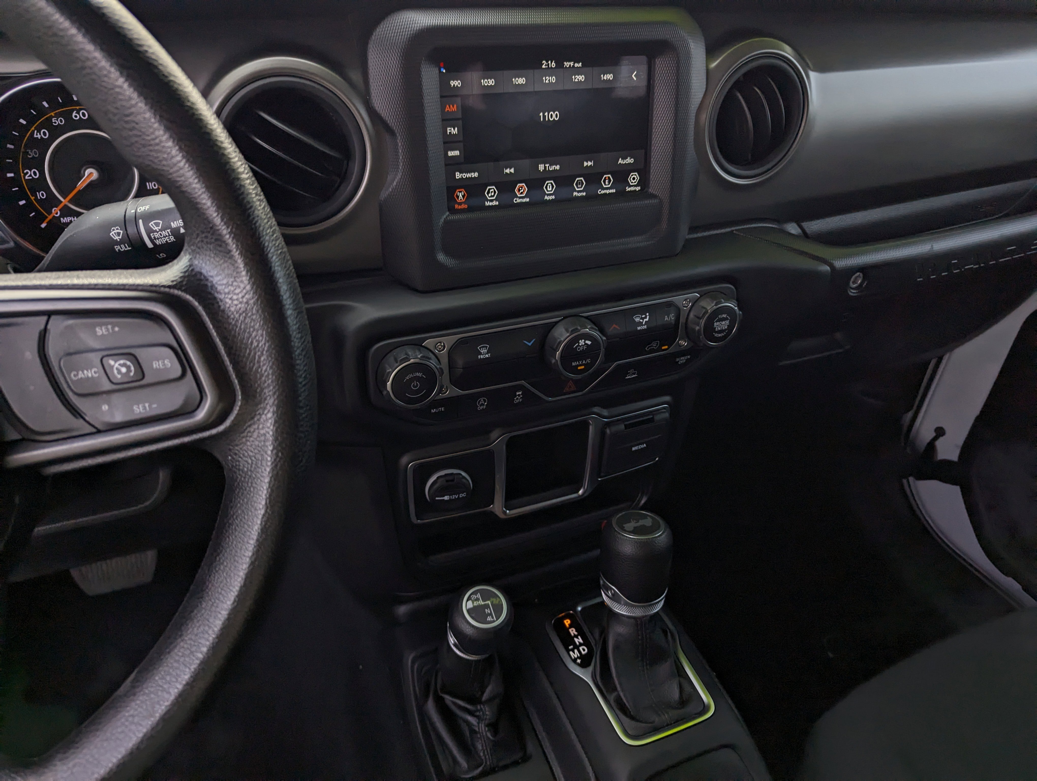 Used 2022 Jeep Wrangler Unlimited Sport image 10