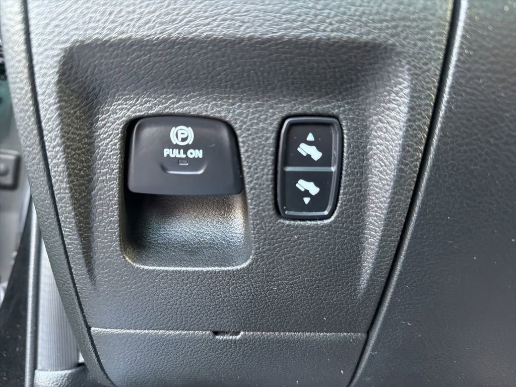 Used 2019 RAM 1500 Laramie image 52