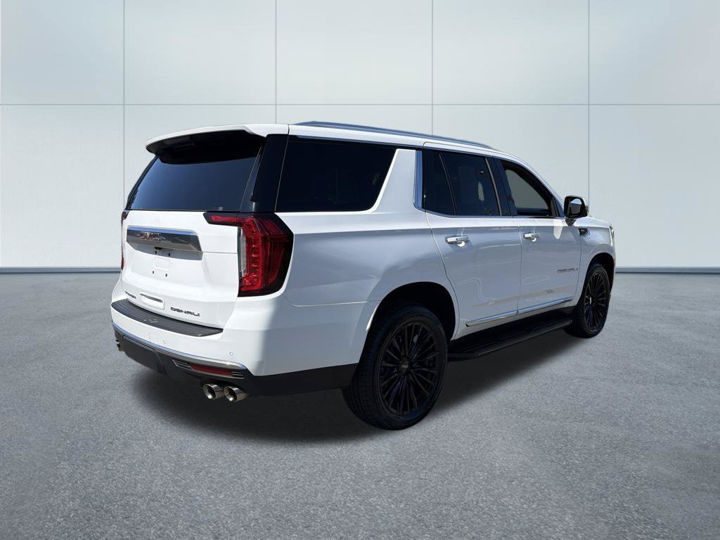Used 2023 GMC Yukon Denali AWD/4WD image 5