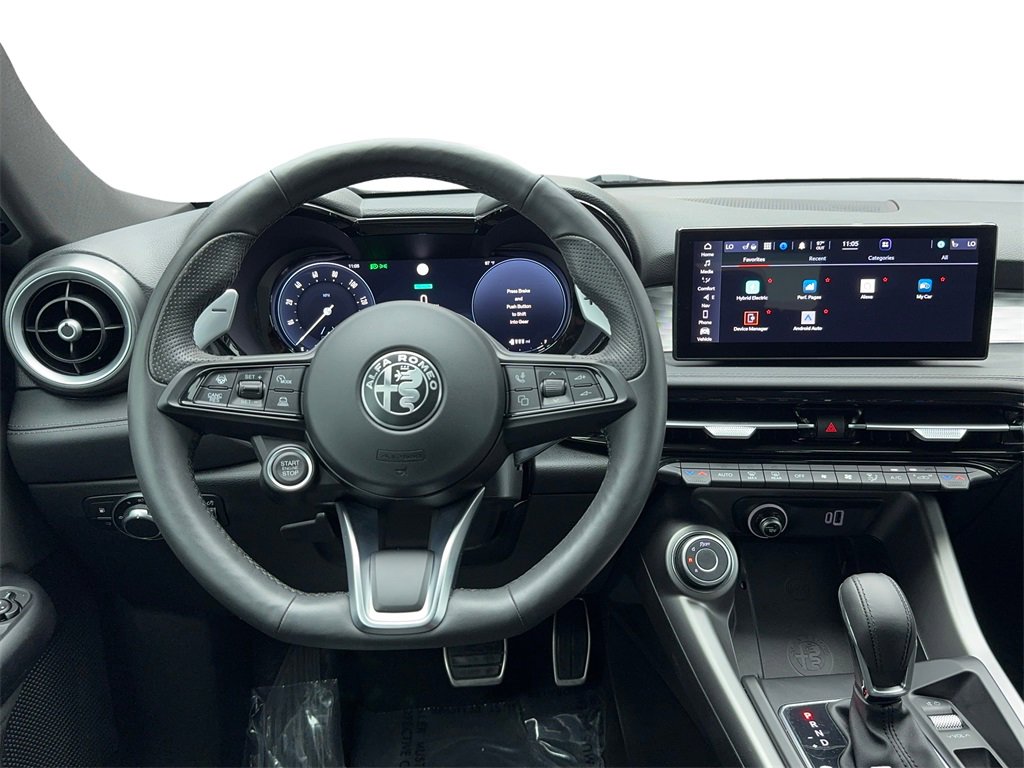 New 2024 Alfa Romeo Tonale Ti image 17