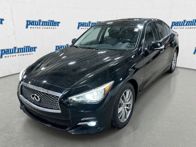 Used 2016 INFINITI Q50 Premium w/ 2.0T Premium Plus Package image 1
