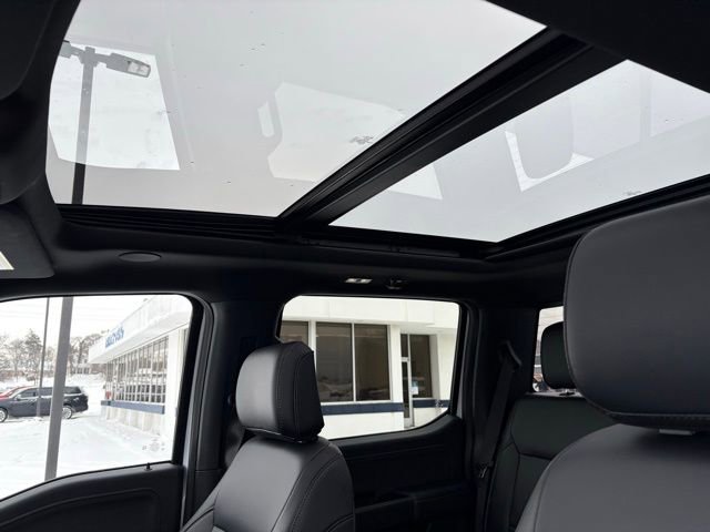 Used 2025 Ford F150 Lariat w/ Equipment Group 502A High image 7