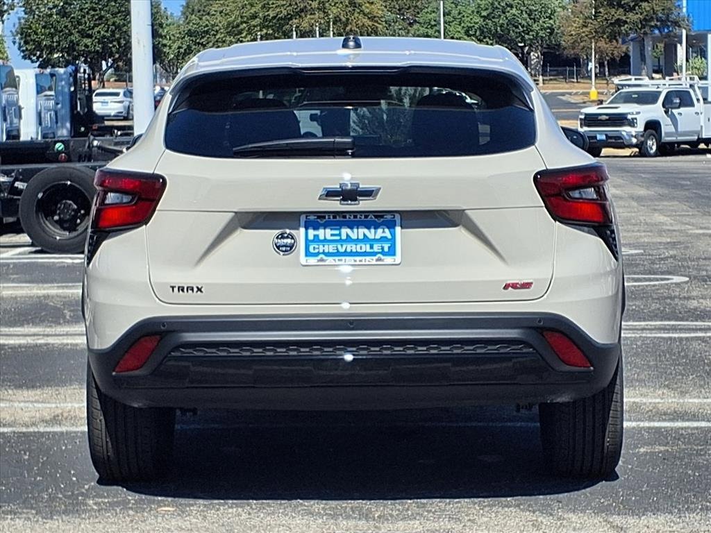 New 2026 Chevrolet Trax RS w/ Driver Confidence Package image 5