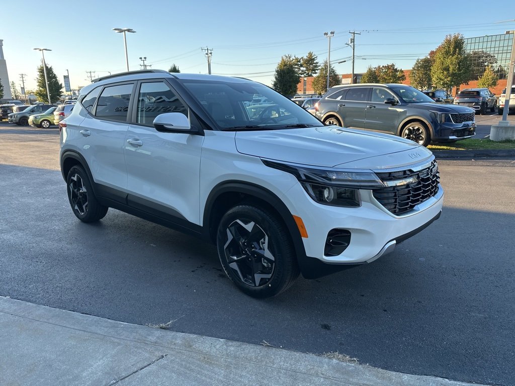 New 2026 Kia Seltos S image 4