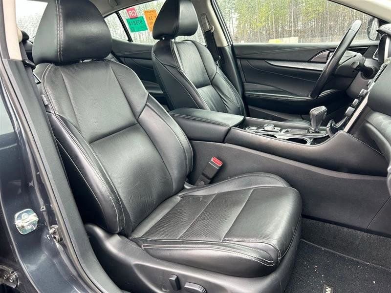 Used 2016 Nissan Maxima 3.5 SV image 11