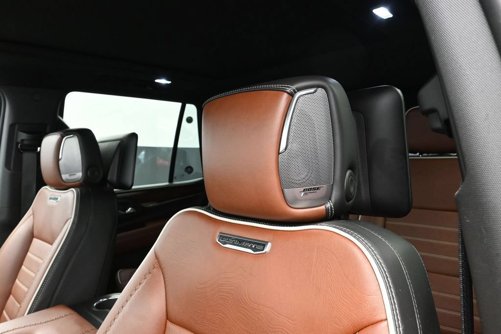 Used 2023 GMC Yukon Denali Ultimate AWD/4WD image 17