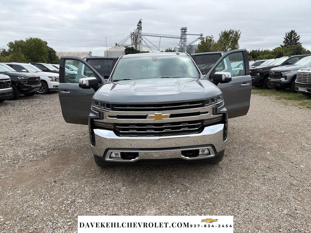 Used 2021 Chevrolet Silverado 1500 LTZ AWD/4WD image 34