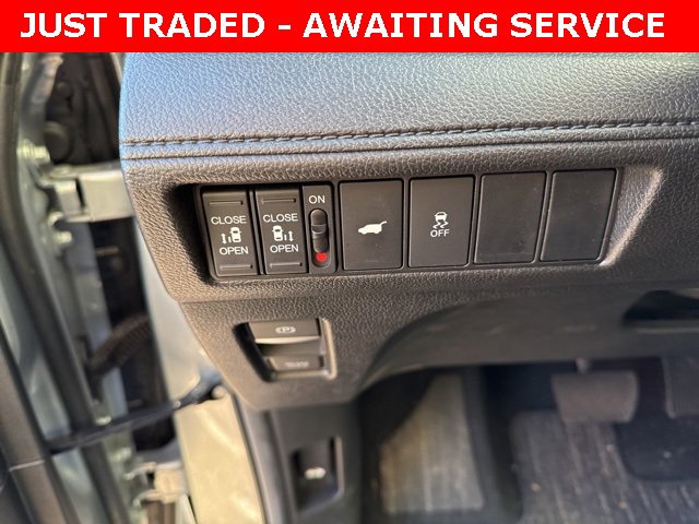 Used 2025 Honda Odyssey EX-L image 15