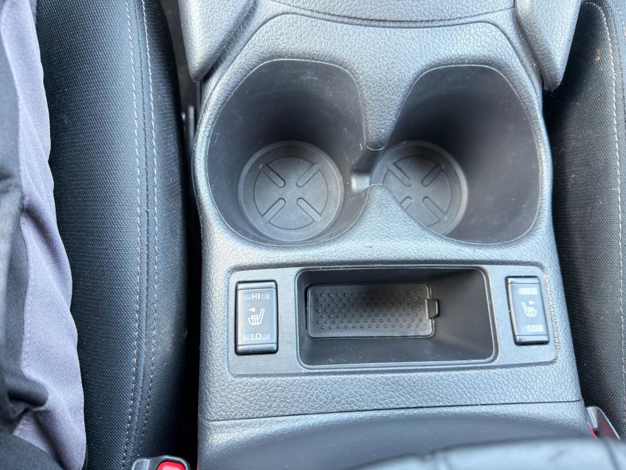 Used 2018 Nissan Rogue S w/ S Value Package image 46