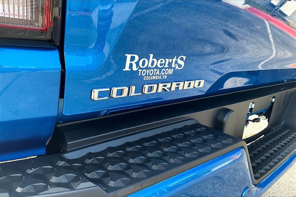 Used 2024 Chevrolet Colorado LT w/ LT Convenience Package III image 25