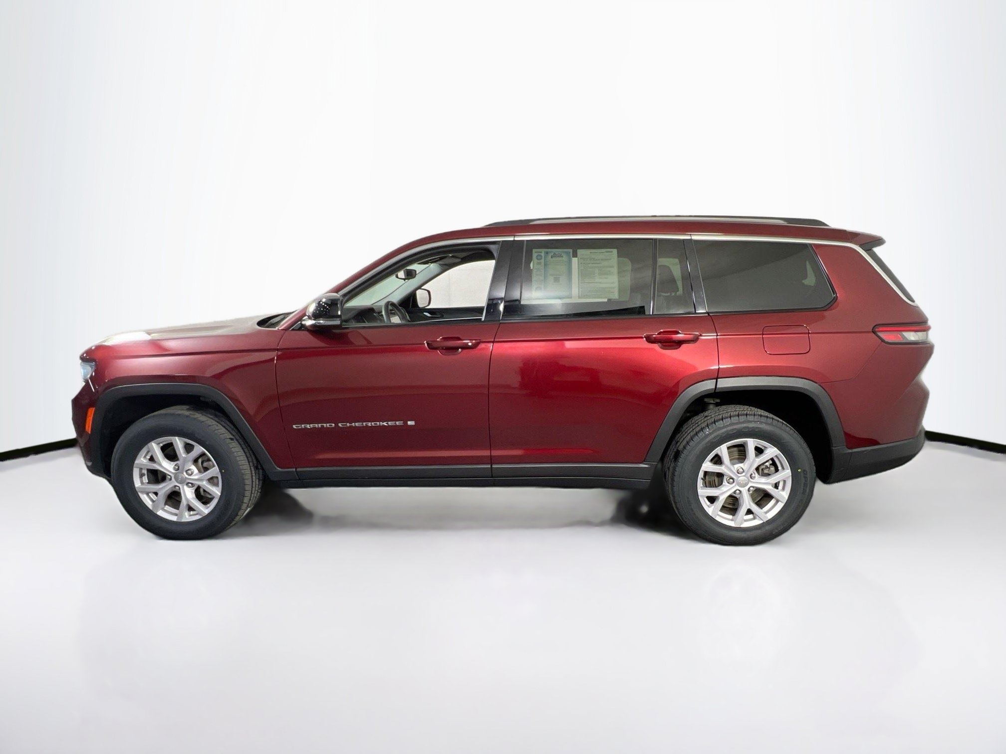 Used 2021 Jeep Grand Cherokee L Limited AWD/4WD image 8