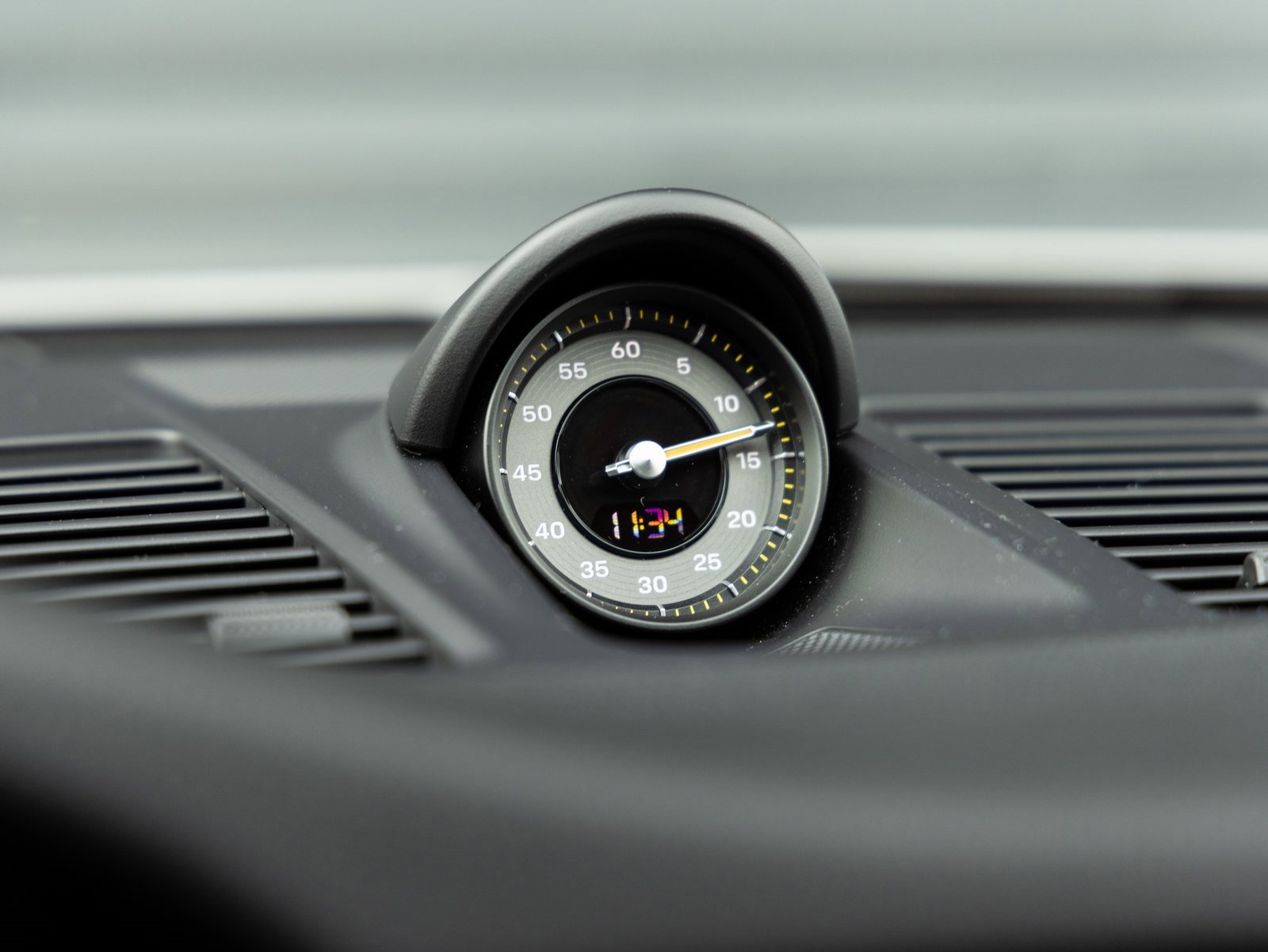 Certified 2022 Porsche 911 GT3 image 17