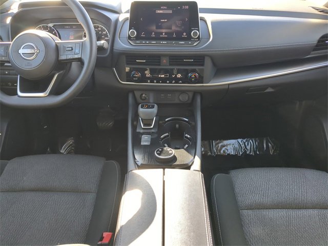 Used 2024 Nissan Rogue SV image 18
