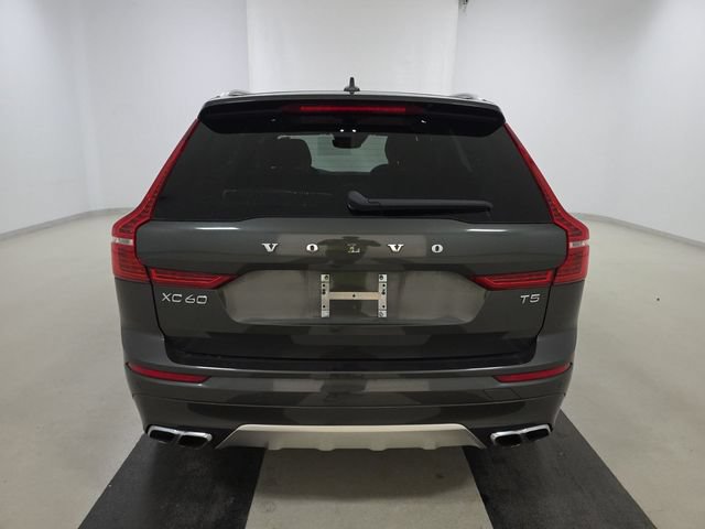 Used 2020 Volvo XC60 T5 Momentum FWD image 11