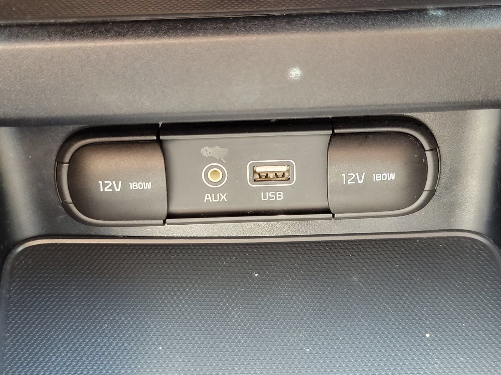 Used 2021 Kia Forte LXS FWD image 21