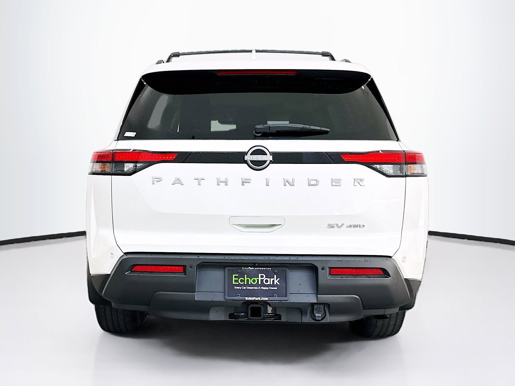 Used 2023 Nissan Pathfinder SV w/ SV Premium Package image 7