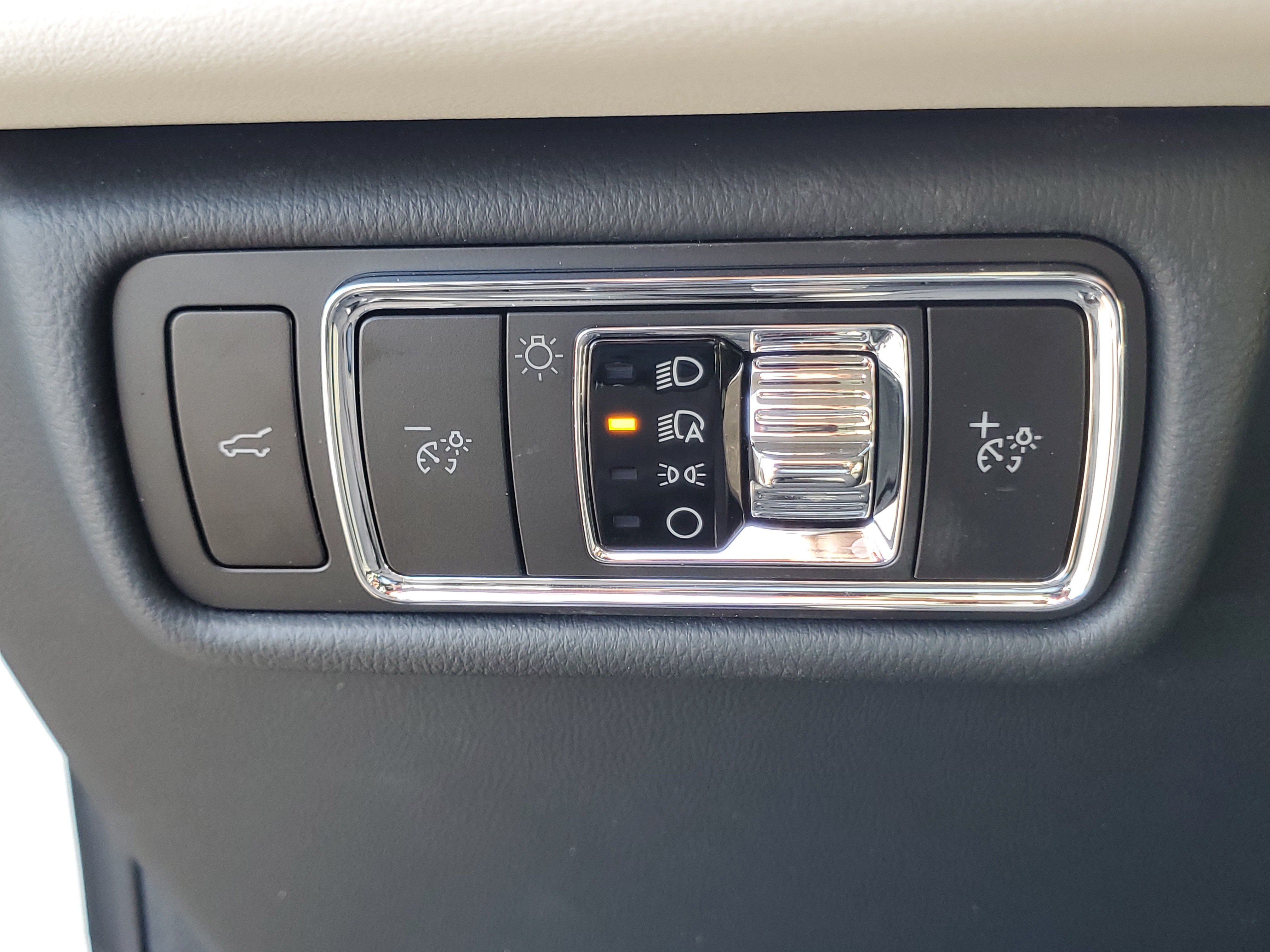 New 2027 Lincoln Aviator Reserve w/ Jet Appearance Package AWD/4WD image 13