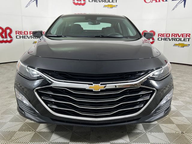 Used 2025 Chevrolet Malibu LT FWD image 2