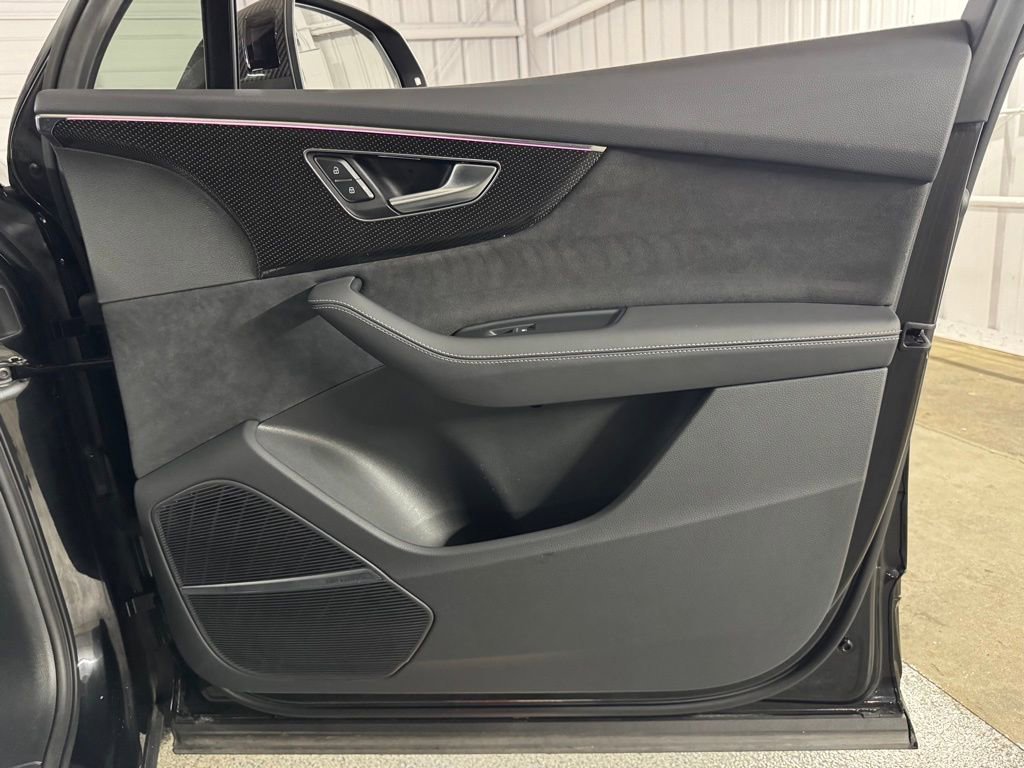 Used 2023 Audi SQ7 Prestige image 56
