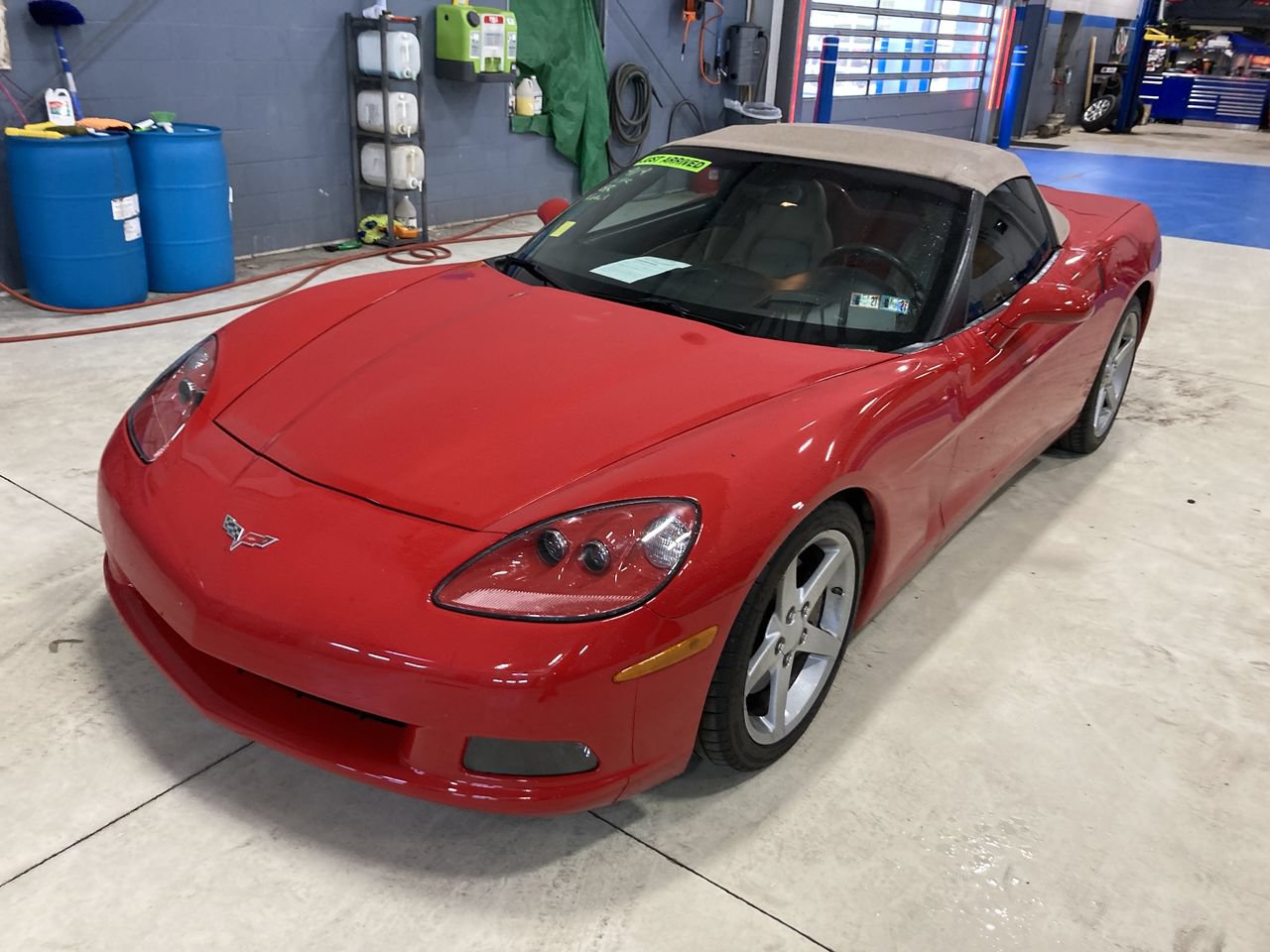 Used 2005 Chevrolet Corvette Convertible w/ Preferred Equipment Group RWD image 3