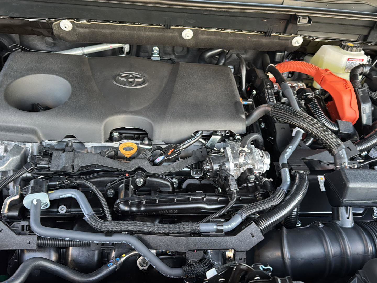 New 2025 Toyota RAV4 XSE image 32