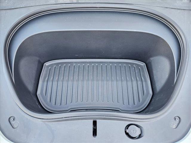 Used 2025 Tesla Model 3 Long Range image 24