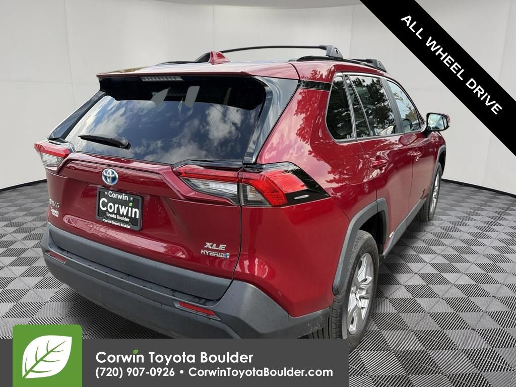 Used 2024 Toyota RAV4 XLE w/ Convenience Package AWD/4WD image 9