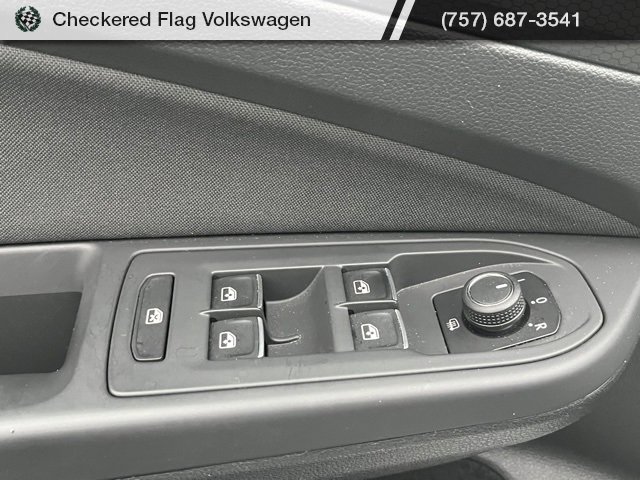 Used 2022 Volkswagen GTI S image 15