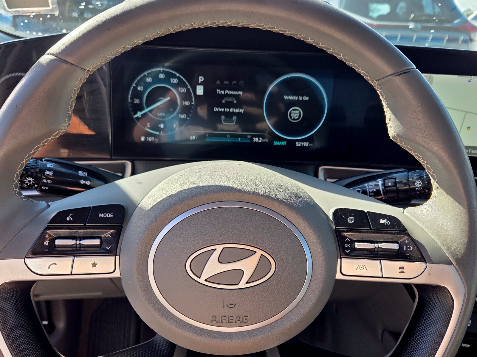 Used 2025 Hyundai Elantra SEL FWD image 23