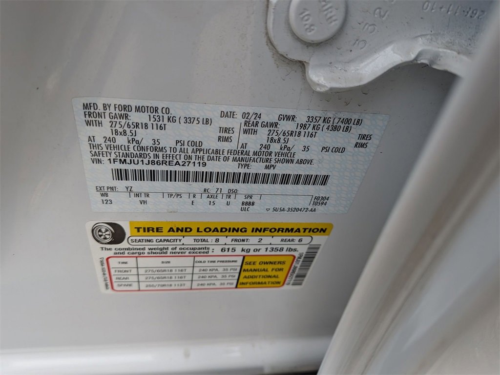 Used 2024 Ford Expedition XLT image 33