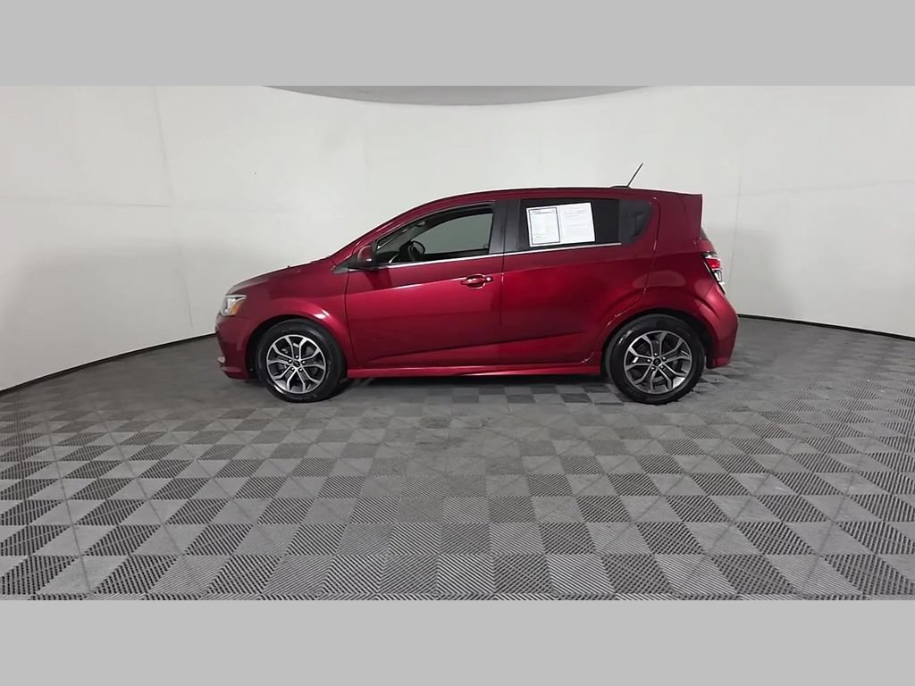Used 2018 Chevrolet Sonic LT w/ Convenience Package FWD image 57