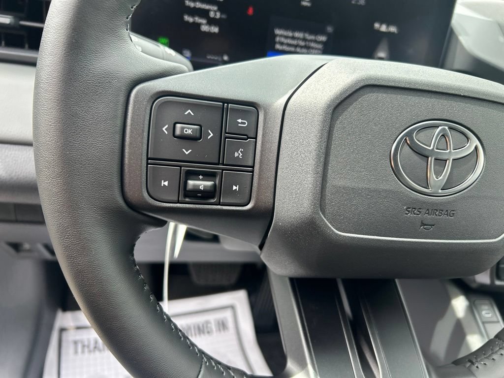 Used 2026 Toyota RAV4 SE w/ Weather Package AWD/4WD image 26