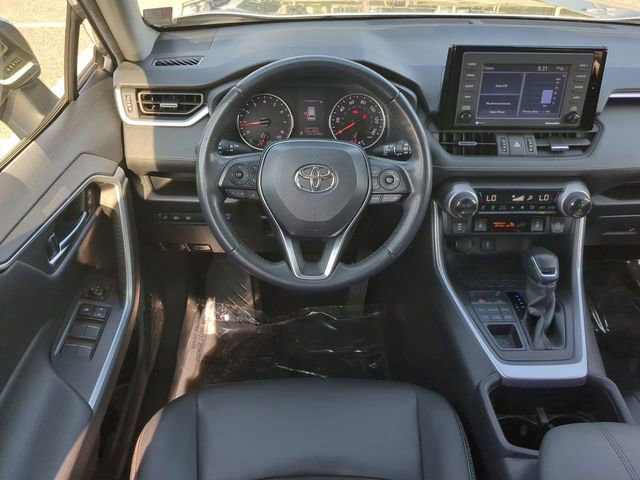 Certified 2022 Toyota RAV4 XLE Premium AWD/4WD image 16