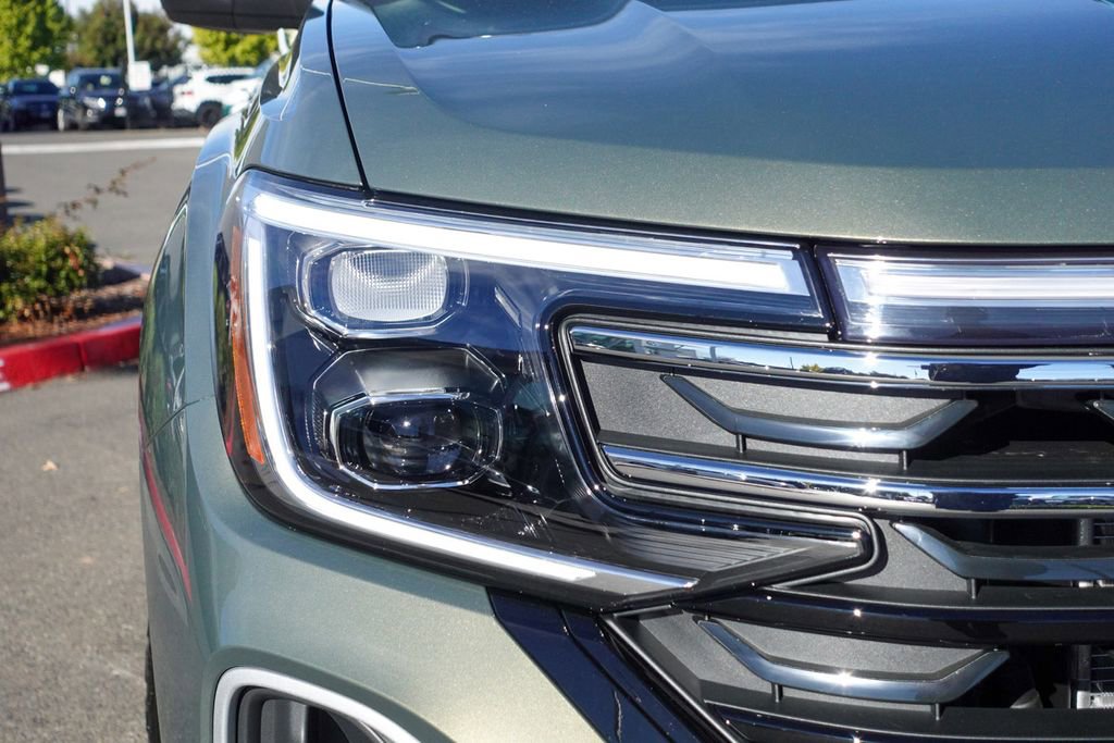 New 2026 Volkswagen Atlas Peak Edition image 5