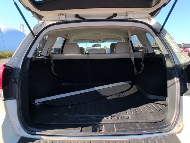 Used 2011 Subaru Outback 2.5i Limited AWD/4WD image 33