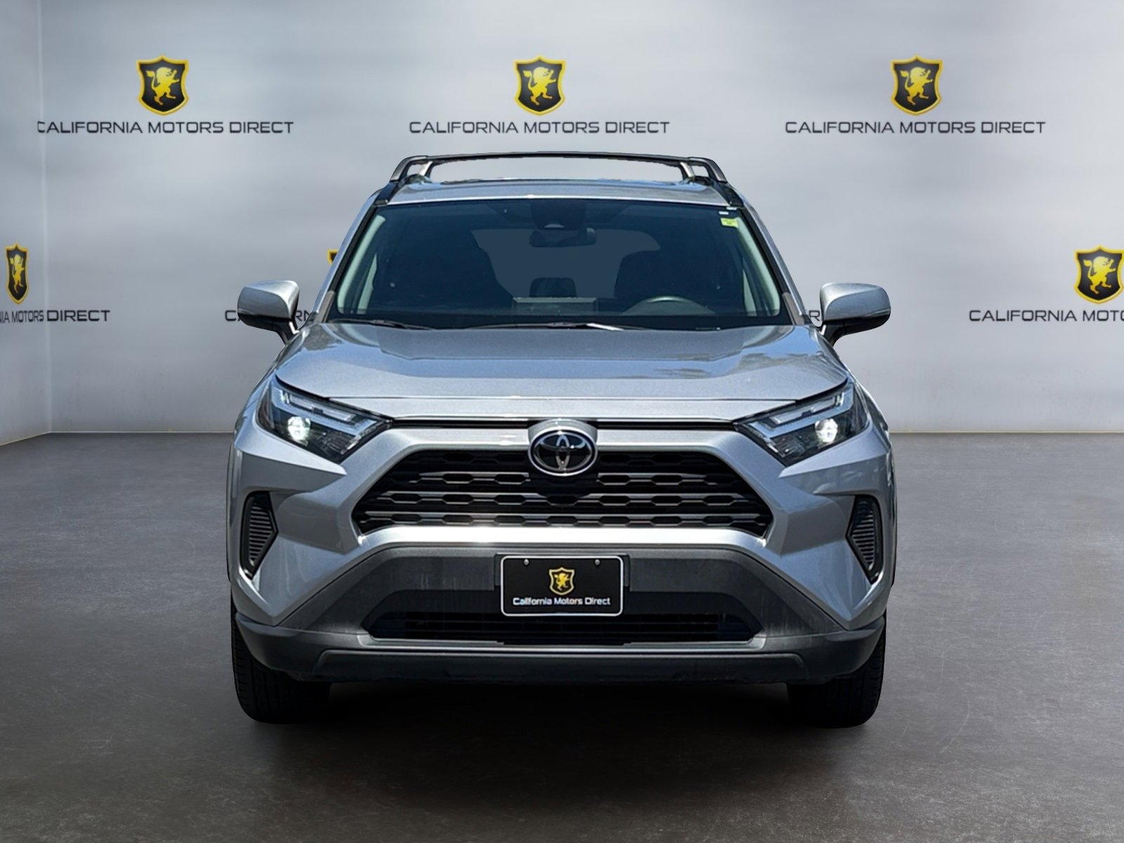 Used 2022 Toyota RAV4 XLE image 8