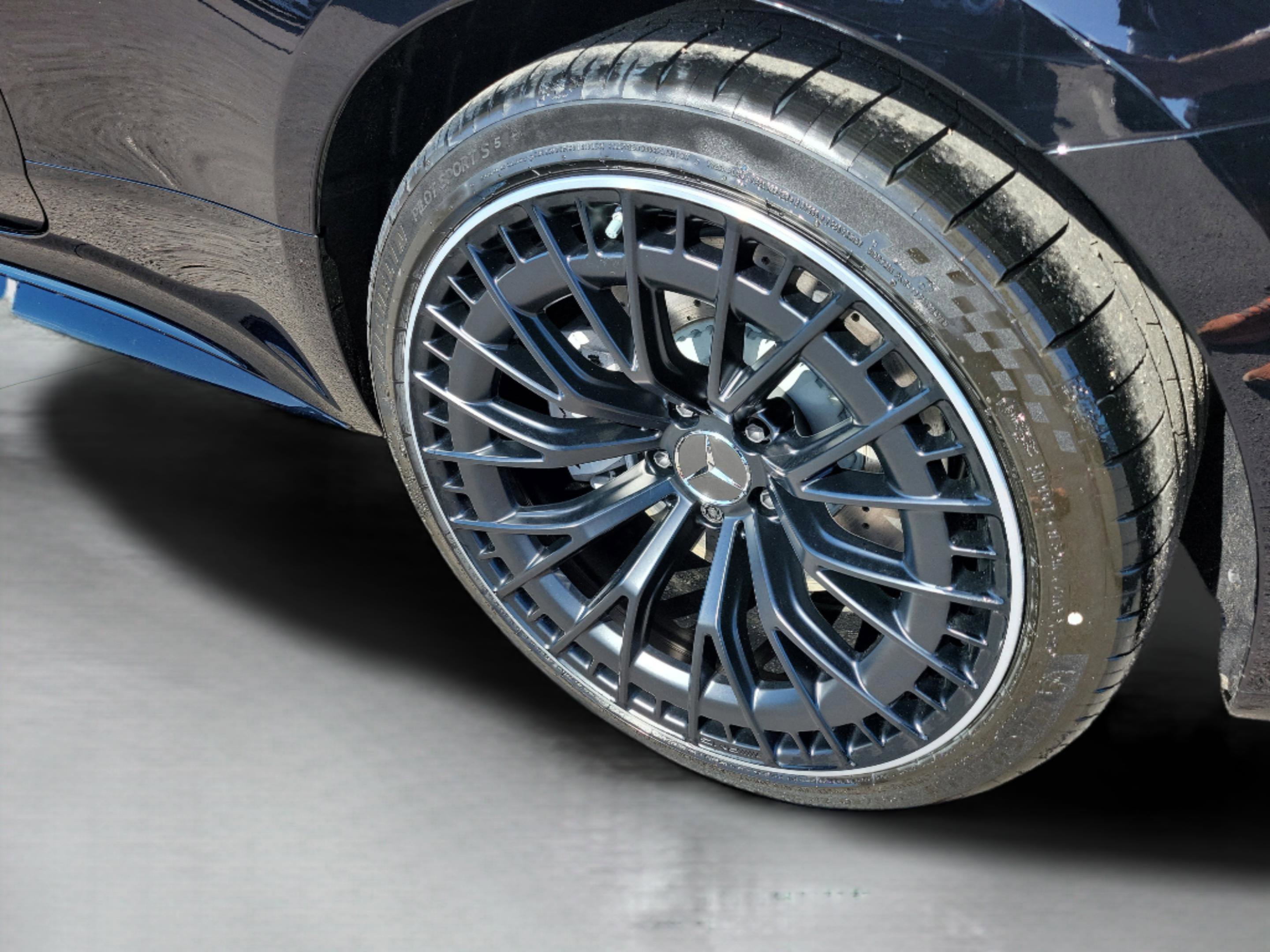 New 2026 Mercedes-Benz CLE 53 AMG 4MATIC Coupe image 32