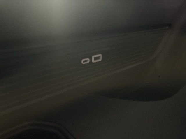 Used 2024 Jeep Wagoneer Series II image 31