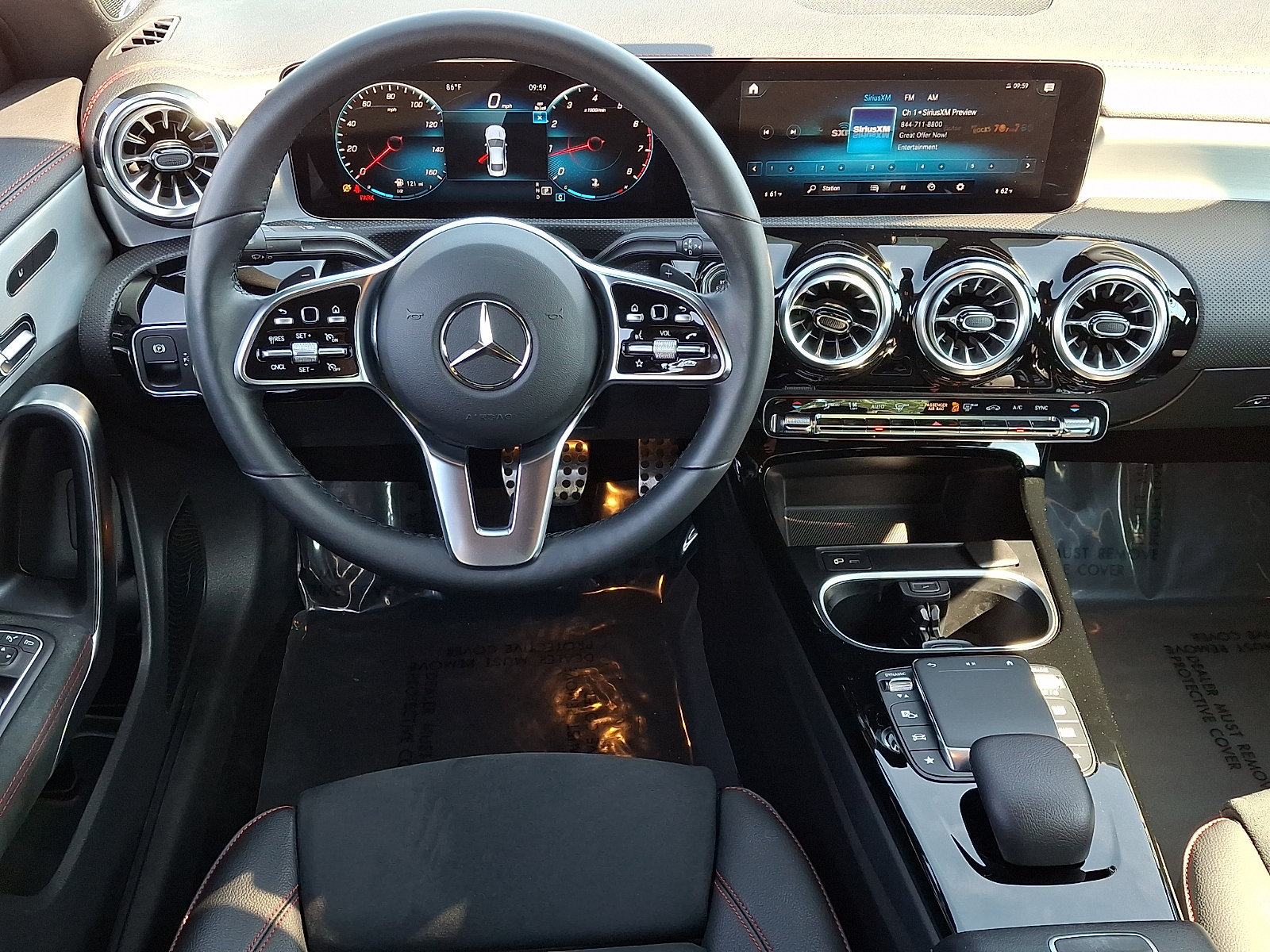 Used 2023 Mercedes-Benz CLA 250 4MATIC image 10