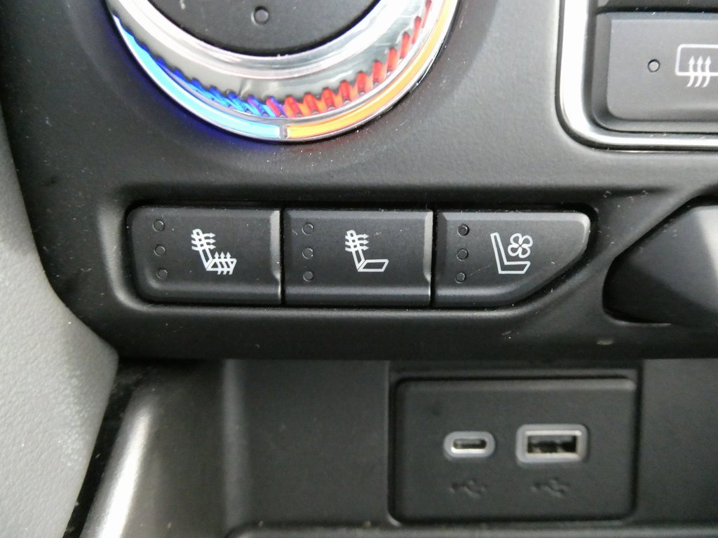 Used 2021 GMC Yukon AT4 w/ AT4 Premium Plus Package image 37