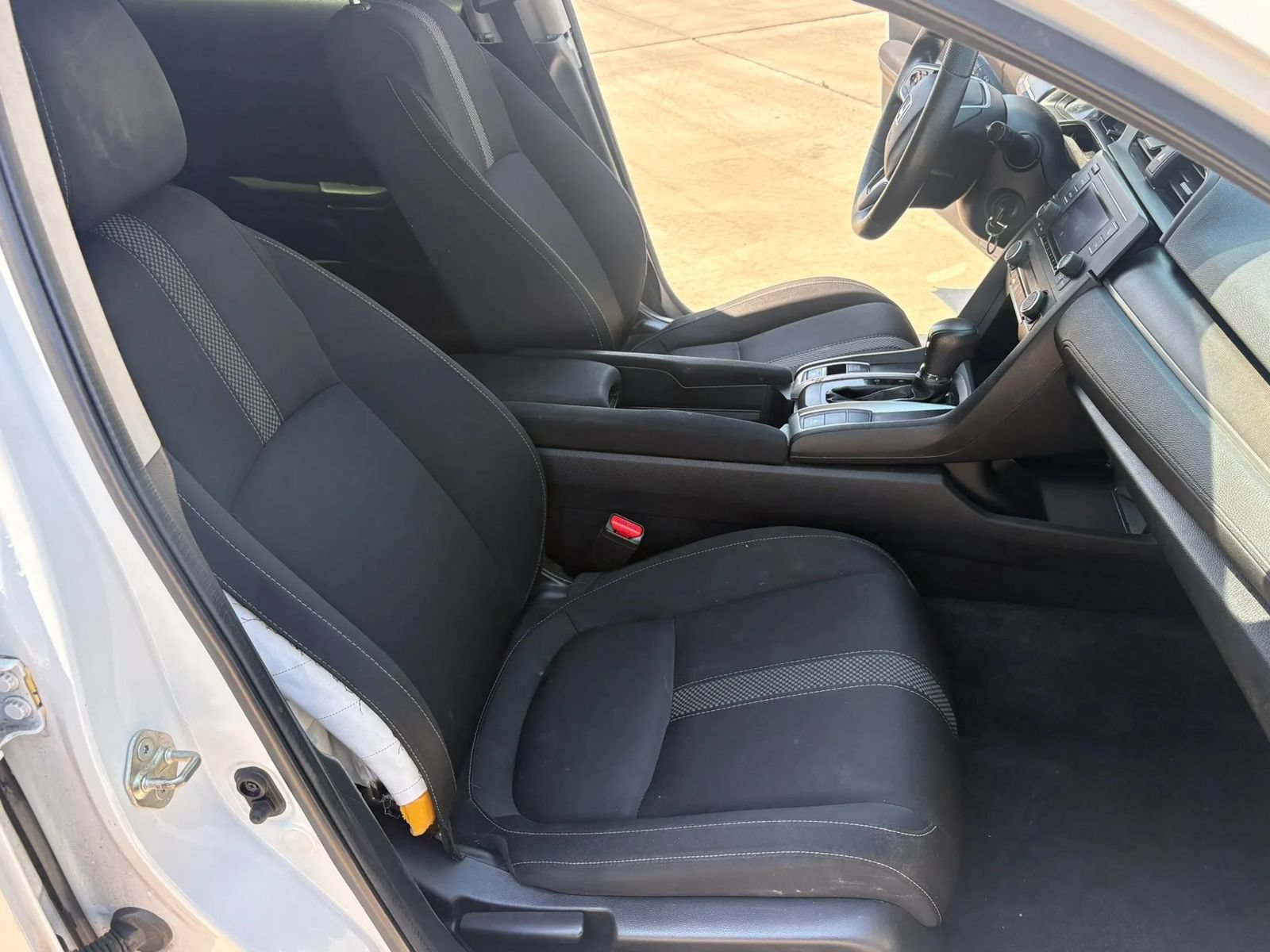 Used 2019 Honda Civic LX image 10