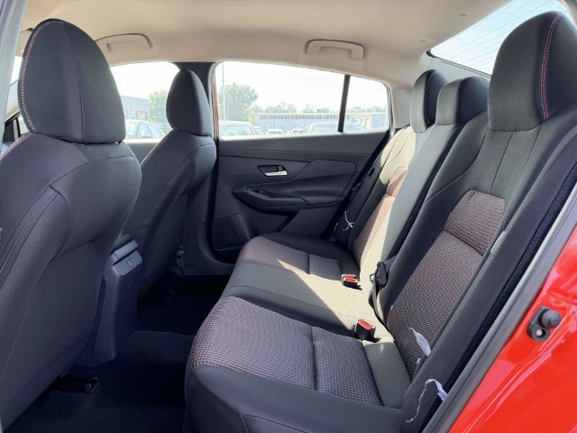 New 2027 Nissan Sentra SR w/ Floor Mat Package FWD image 13