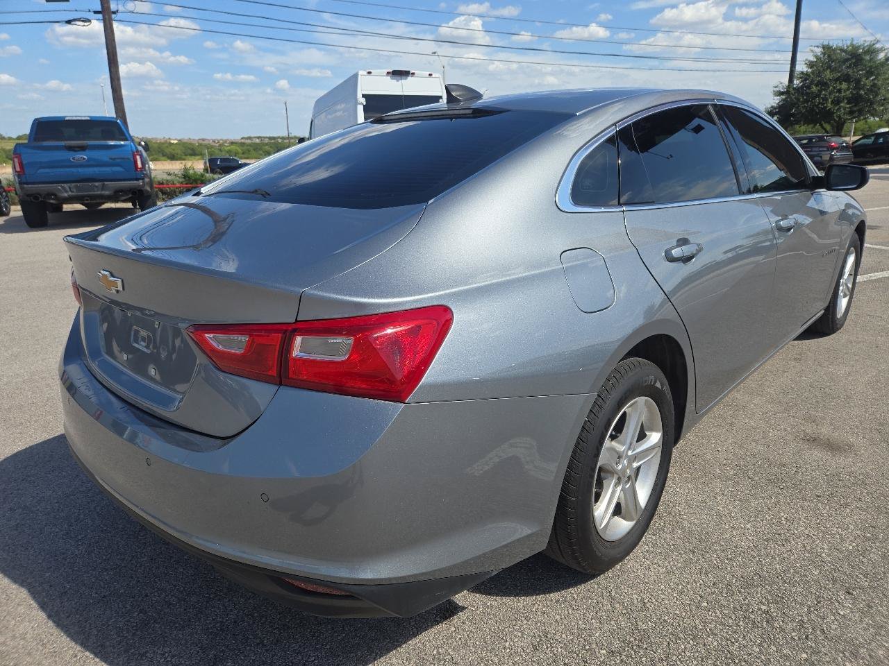 Used 2024 Chevrolet Malibu LS FWD image 4