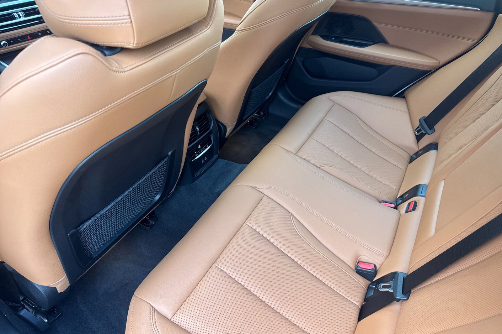 Certified 2023 BMW i4 eDrive35 w/ Premium Package RWD image 27