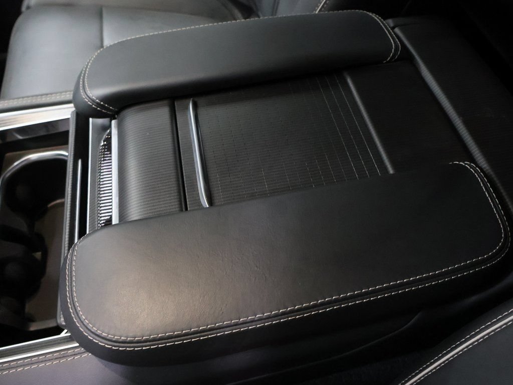 New 2025 Jeep Grand Wagoneer L Series II Obsidian w/ Quick Order Packagew 28T AWD/4WD image 28