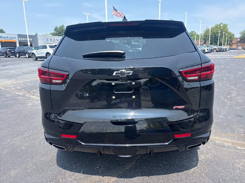 Used 2023 Chevrolet Blazer RS w/ Driver Confidence II Package FWD image 9